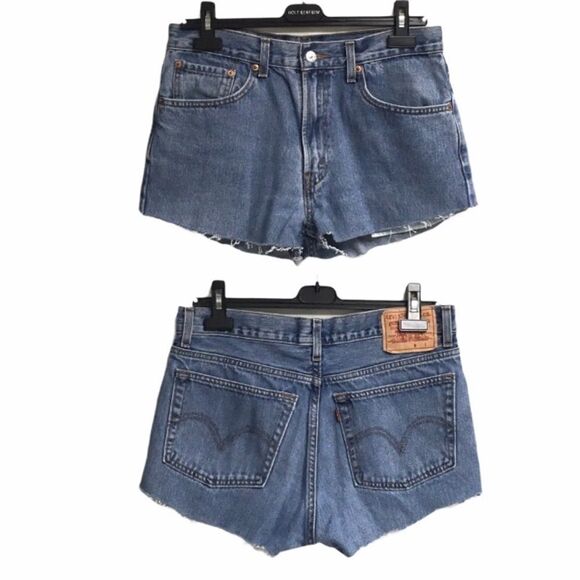LEVI’S Vintage High Rise Denim Shorts Blue 31 - Picture 2 of 5